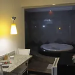 Hipnose Motel (Adults Only)